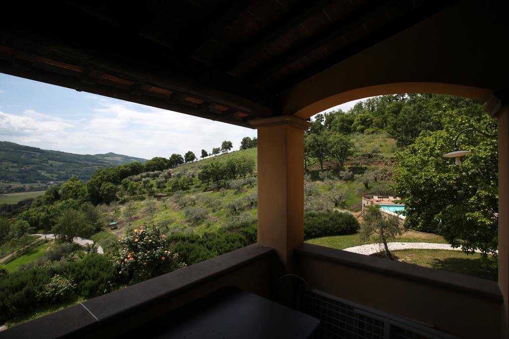Agriturismo Castagna Alta Valfabbrica Eksteriør billede