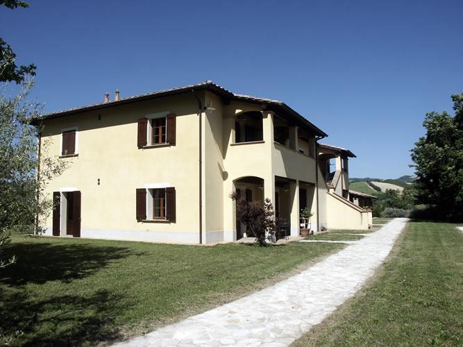 Agriturismo Castagna Alta Valfabbrica Eksteriør billede