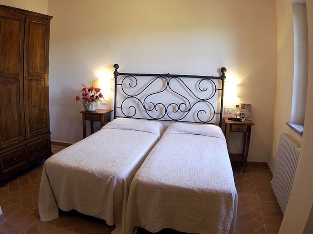 Agriturismo Castagna Alta Valfabbrica Eksteriør billede